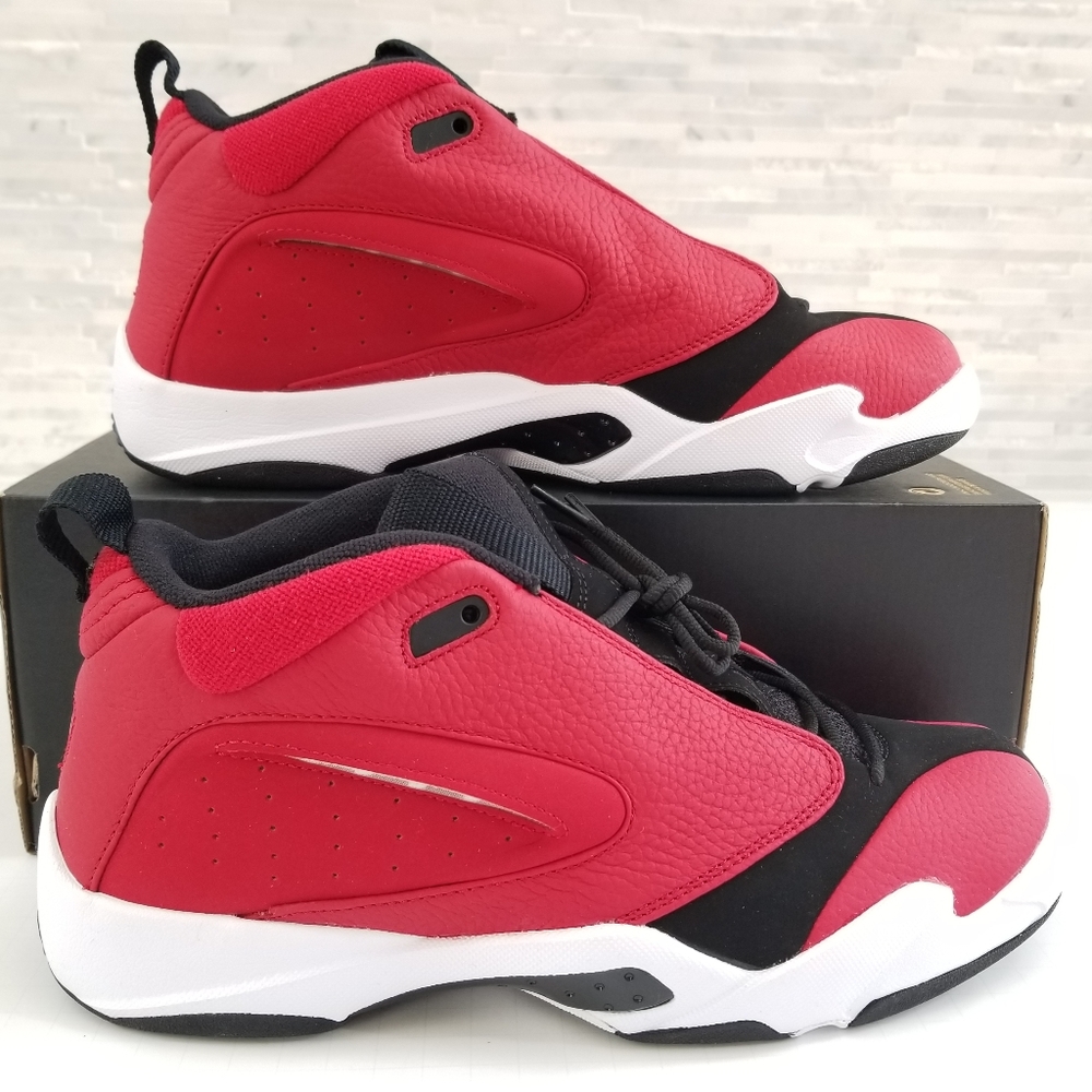 New JORDAN Jumpman Quick 23 Sneakers